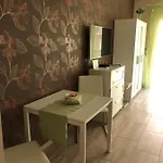 Velence Spa Apartman Веленце