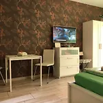 Apartamento Tóparti Wellness Apartman Delux Velence