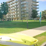 Tóparti Wellness Apartman Delux * Velence