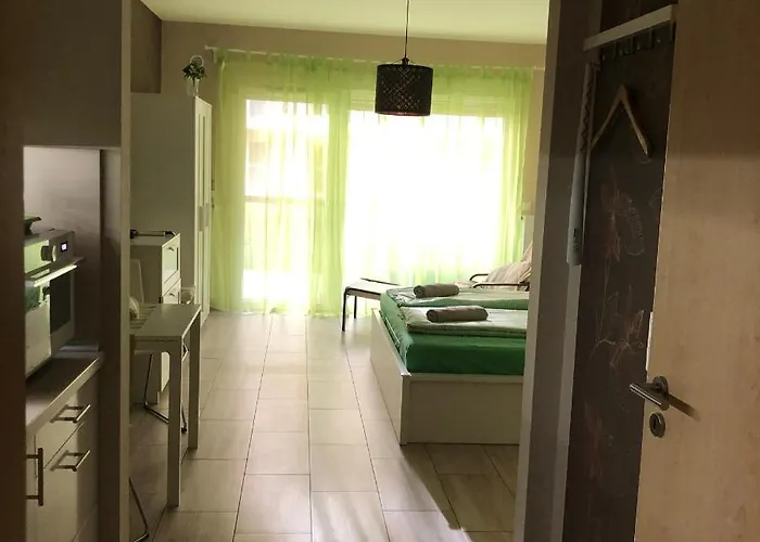 Velence Spa Apartman Appartamento Velence