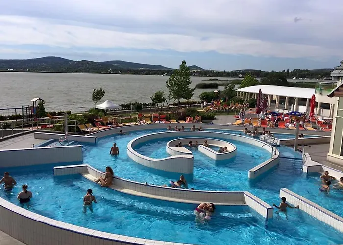 Velence Spa Apartman Appartamento *